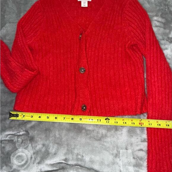 Red Ribbed V-Neck Button Cardigan Sweater - Picture 3 of 4